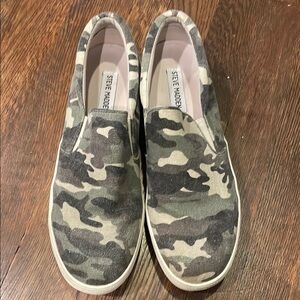 Steve Madden Camouflage Slip-On Sneakers